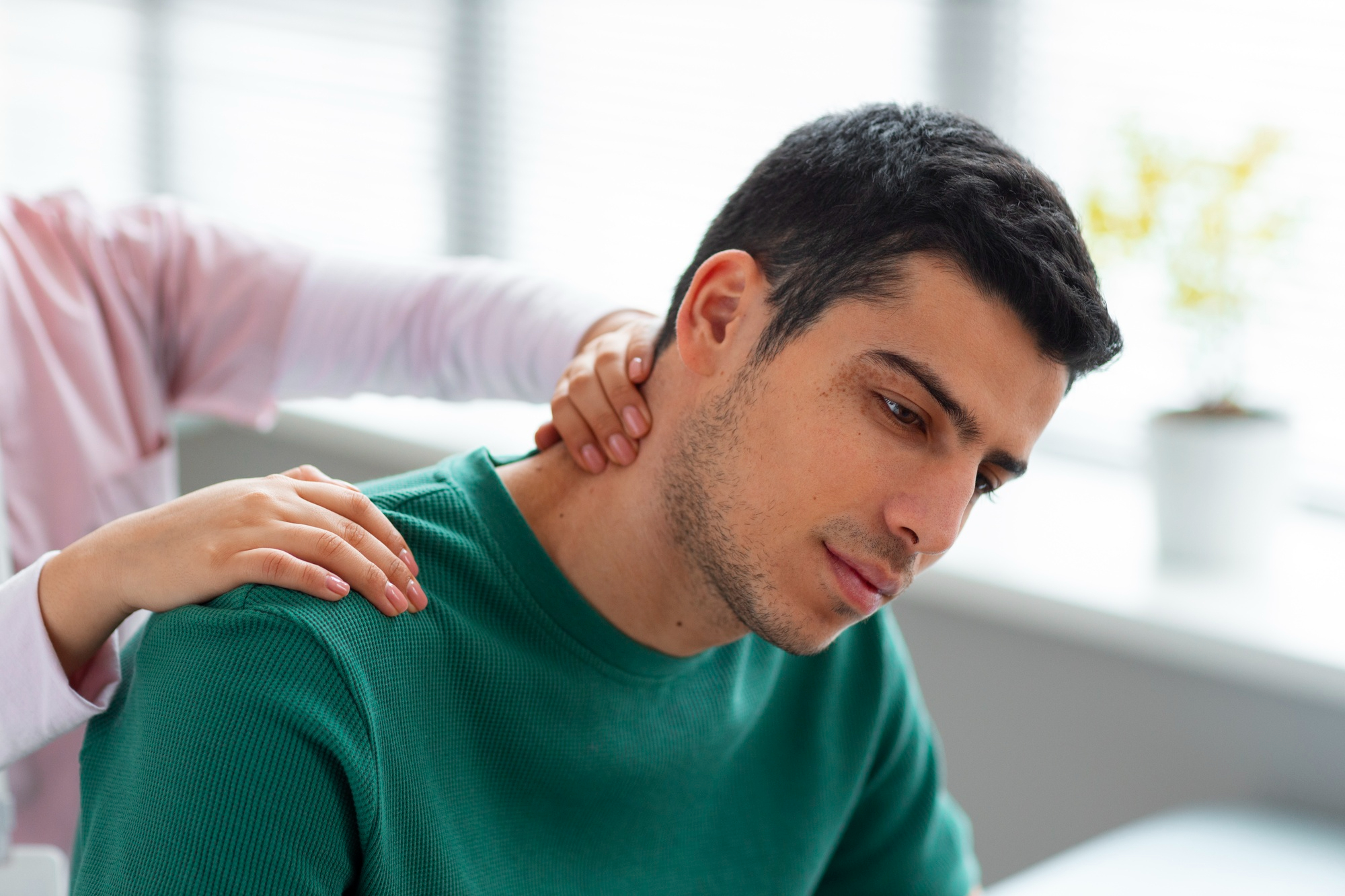How Physiotherapy Offers Lasting Relief for Chronic Neck Pain?